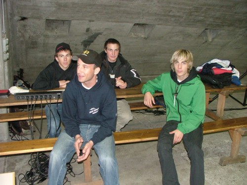 DSCF5076.JPG (56KB)