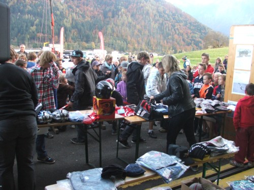 DSCF1863.JPG (63KB)